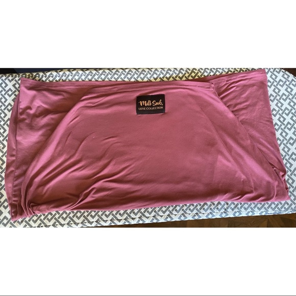 Cover (Multiple uses) - Picture 4 of 4